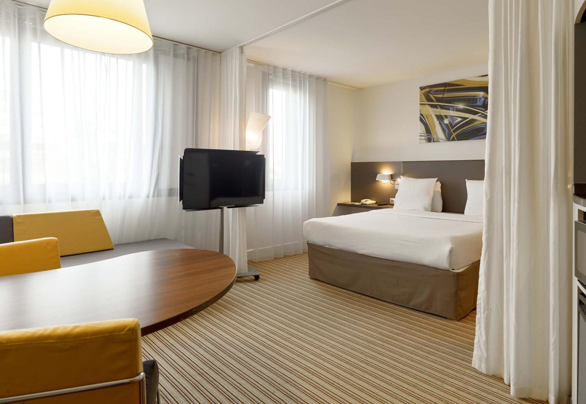 B&B Hotel Rueil-Malmaison Gare Luaran gambar