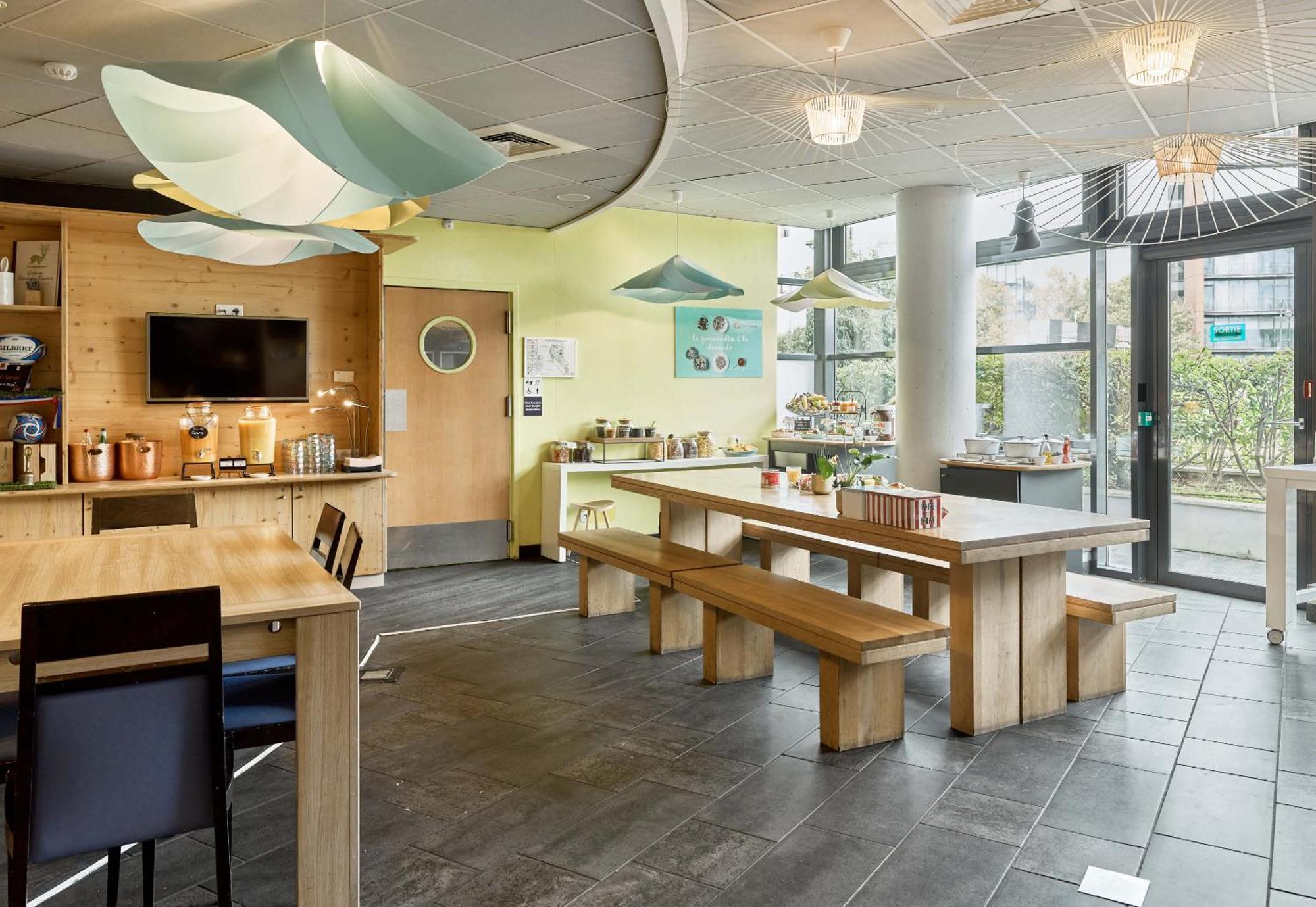 B&B Hotel Rueil-Malmaison Gare Luaran gambar