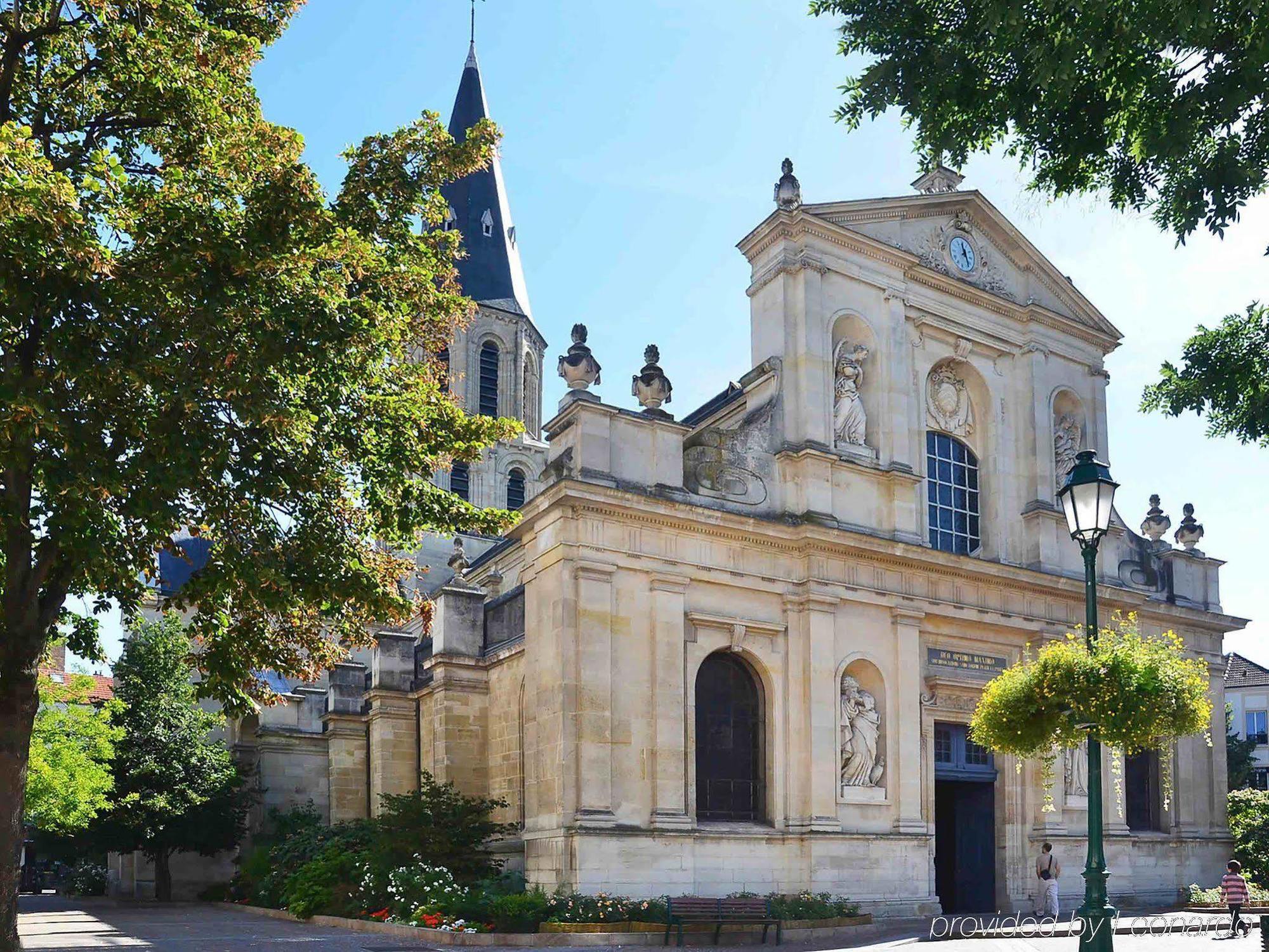 B&B Hotel Rueil-Malmaison Gare Luaran gambar