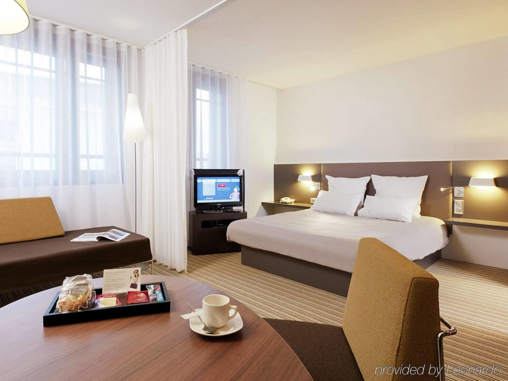 B&B Hotel Rueil-Malmaison Gare Luaran gambar